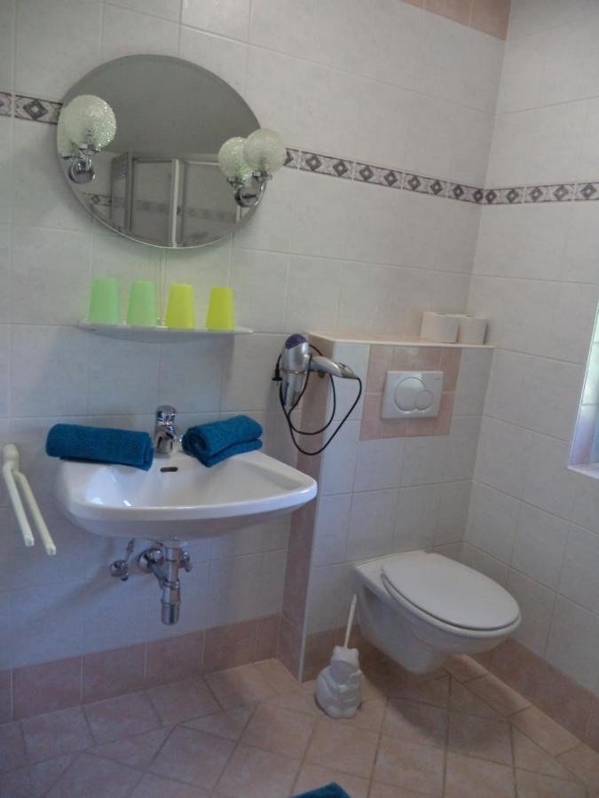 Ferienwohnung Kunterbunt โกเซา ภายนอก รูปภาพ